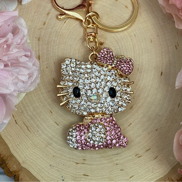 Hello Kitty with Pale Pink Crystal Dress & Bow Keychain Charm - Picture 7 of 12
